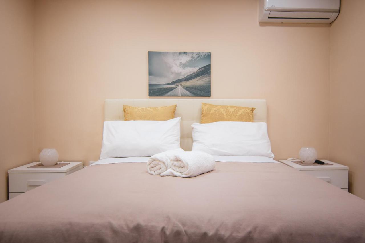 Historical Center Porto Suite نابولي المظهر الخارجي الصورة