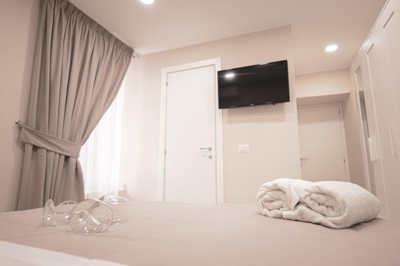 Historical Center Porto Suite نابولي المظهر الخارجي الصورة